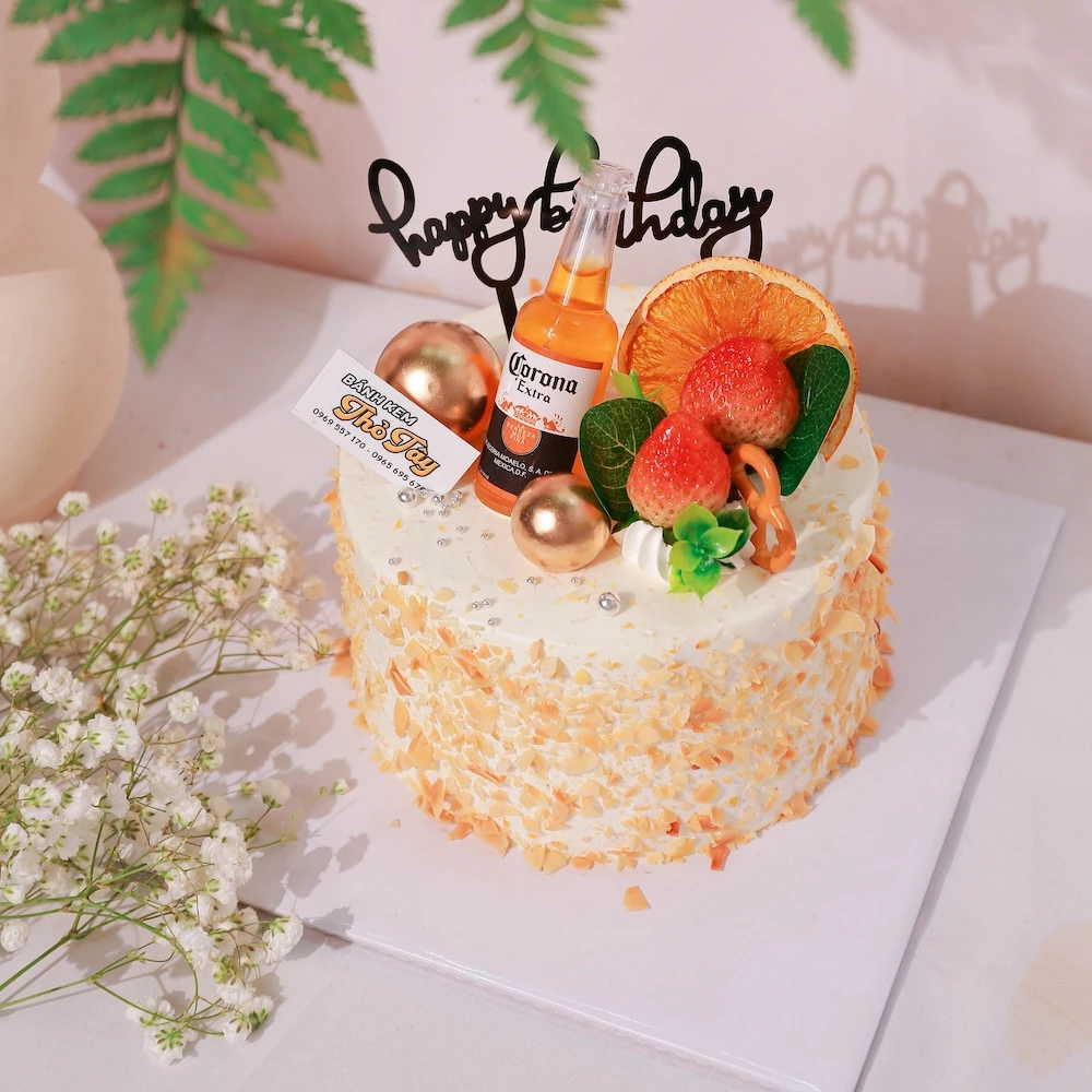 Bánh kem bắp decor rượu