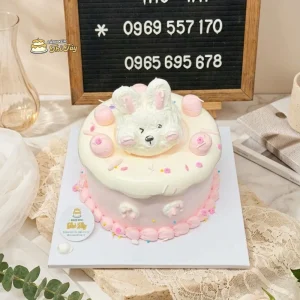 Bánh kem thỏ hồng