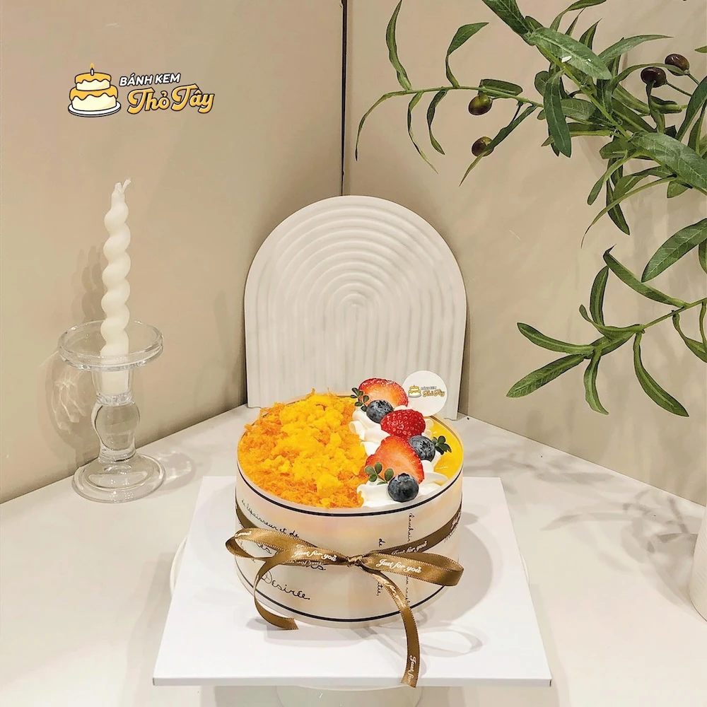 Bánh bông lan trứng muối cho nữ