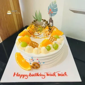 Bánh kem trang trí cam tươi