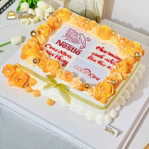 Bánh kem sinh nhật công ty
