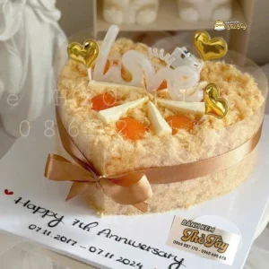Bánh kem trứng muối trái tim