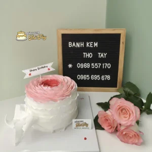 Bánh kem bông hoa hồng