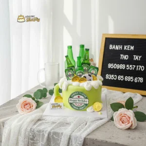Bánh kem chai bia heineken