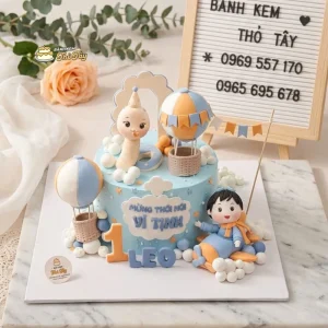 Bánh kem xanh dương cho bé trai