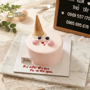 Bánh kem màu hồng cute