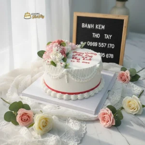 Bánh kem hoa hồng đơn giản