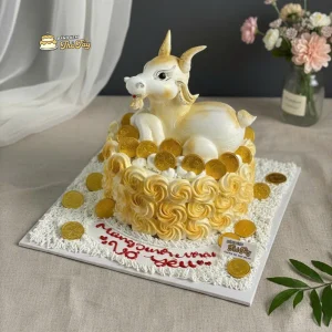 Bánh sinh nhật tạo hình con dê tiền tài
