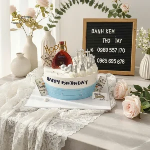 Bánh kem trang trí rượu tiền
