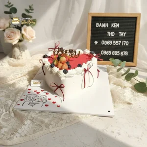 Bánh kem trái tim tặng bạn gái