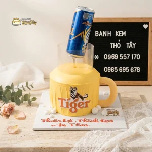 Bánh kem hình bia tiger