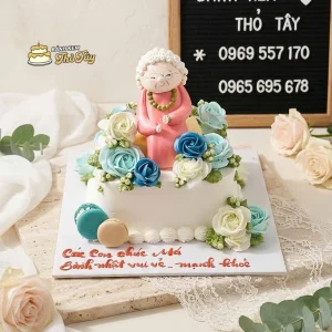 Bánh sinh nhật tặng bà ý nghĩa