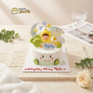 Bánh kem em bé hoạt hình màu vàng