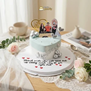 Bánh kem in ảnh gia đình